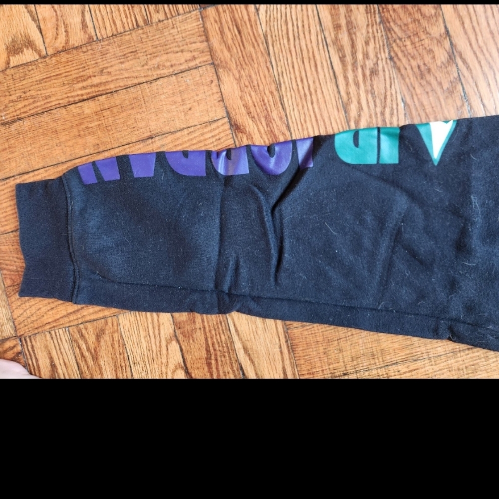 Jordan Sweats - Picture 2 of 11